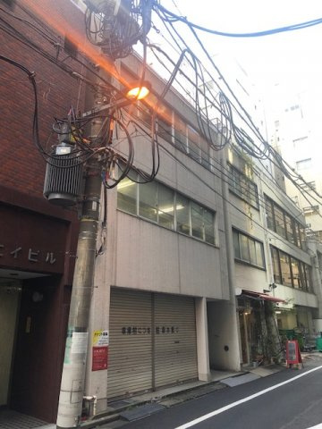 NASビルの外観