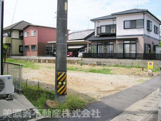 ４９０５６　岐阜市領下土地