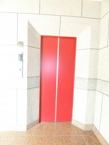 第二森光ビルの設備|エレベーター付