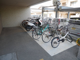 【その他共用部分】 | ソレイユユニバ通りの駐輪場