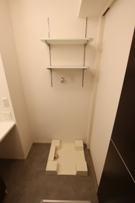 【設備】 | エスペランジュ | 室内洗濯機置き場