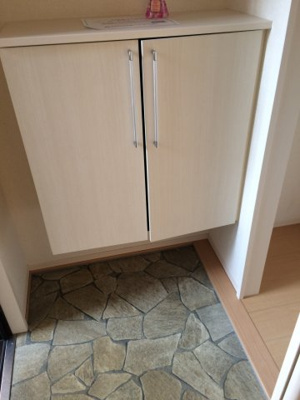 【玄関】 | エトワールC | きれいな玄関です