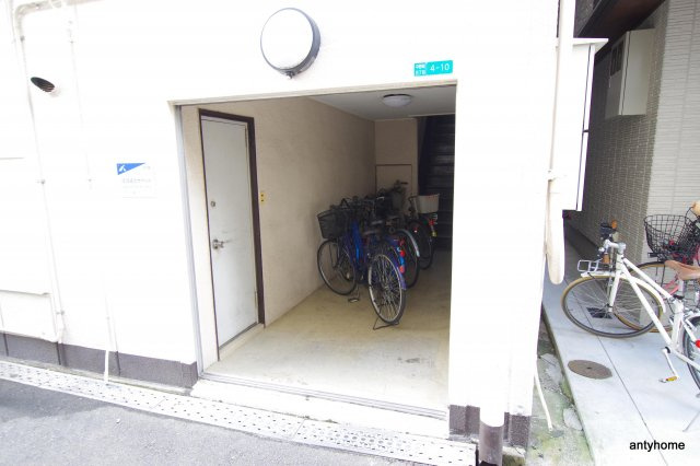 ラピス桜ノ宮　仲介手数料無料のエントランス