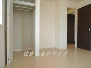 広島市安佐北区三入南１丁目のアパートの寝室|クローゼットあり