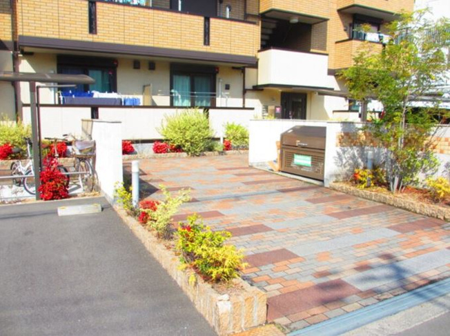 【エントランス】 | エスポワール西脇