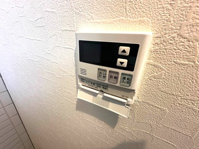 【設備】 | アンジェレ藤が丘 | バスルームは追い焚き機能付きです！いつでもぽかぽかお風呂に入れて一日の疲れもすっきりリフレッシュ♪