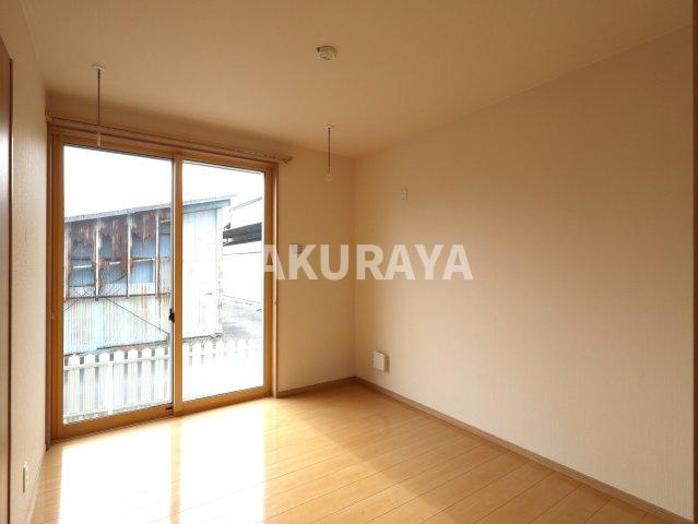 ヴィラ・フェリーチェの洋室|2024年撮影。現況と異なる場合がございます。