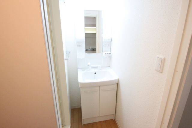 ネモフィラの独立洗面台