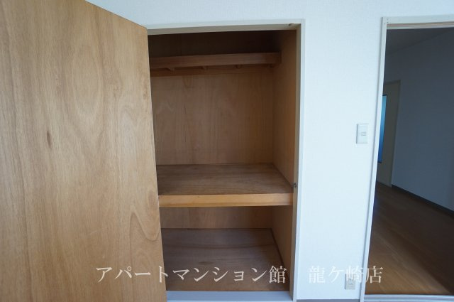 グリーンハウスＡの収納