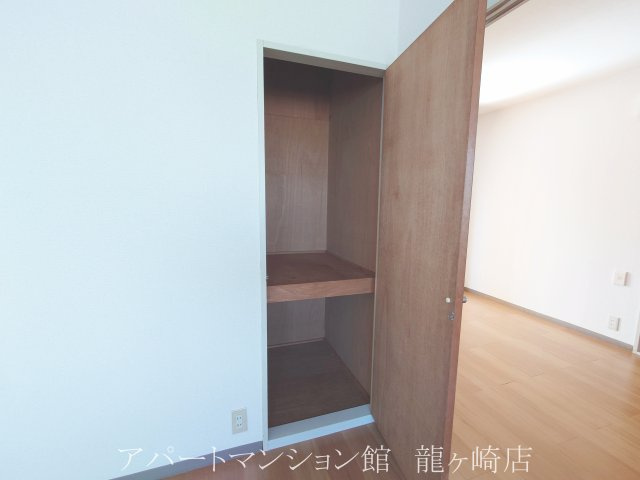 グリーンハウスＡの収納