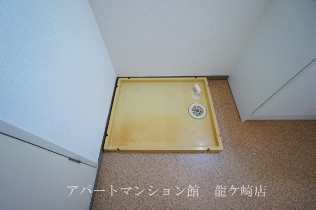 グリーンハウスＡのその他|室内洗濯置場