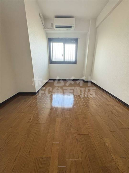 【寝室】 | ファミール弁天町パークサイド | 寝室にぴったりのお部屋です