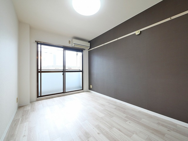 ルミエールタナカの居間・リビング|使いやすい居間です