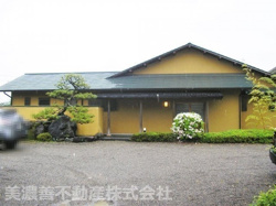 ５００９８　山県市佐賀中古戸建て