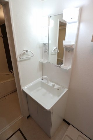 クレールメゾンの独立洗面台