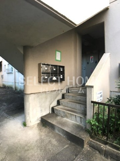 【エントランス】 | 建物の内部です