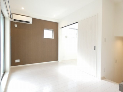 【居間・リビング】 | クレスト高畑