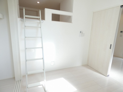 【寝室】 | クレスト高畑