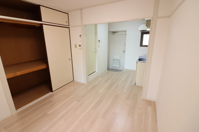 【居間・リビング】 | ディアハイム新興