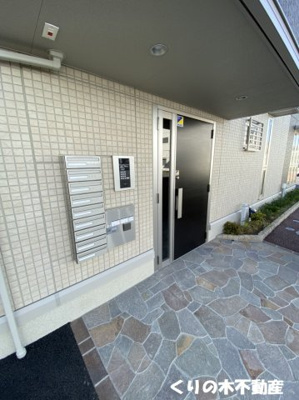 【エントランス】 | D-room Advance | オートロック付きです