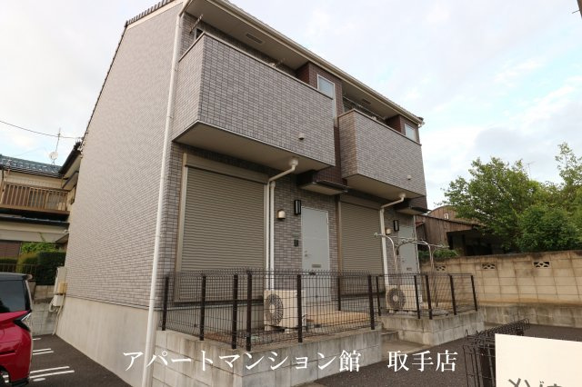 メゾネット野村の外観
