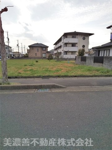 ３５４５３　岐阜市福光西土地の外観