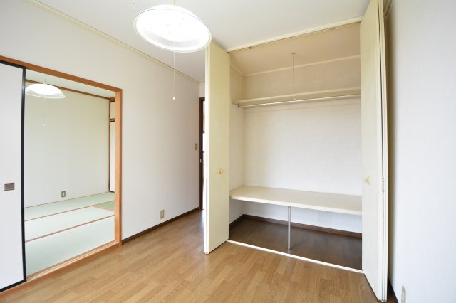 【収納】 | シティハイムセルティアA | 一間幅のクローゼット