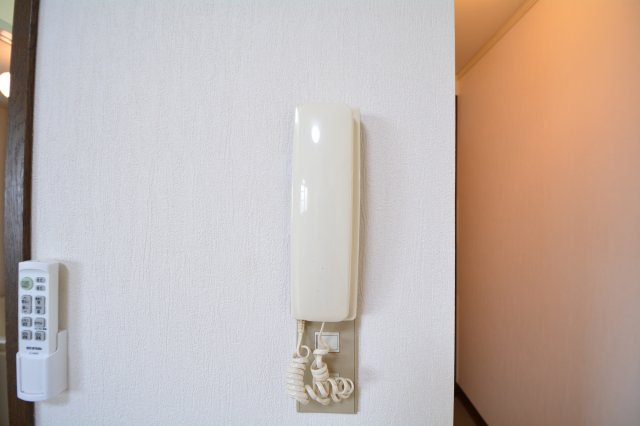 【セキュリティ】 | シティハイムセルティアA | 防犯のためのインターホン