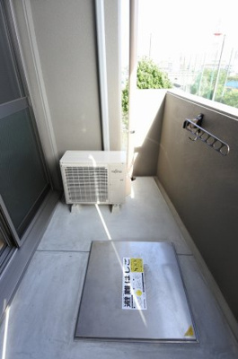 【バルコニー】 | ＥＳレジデンス