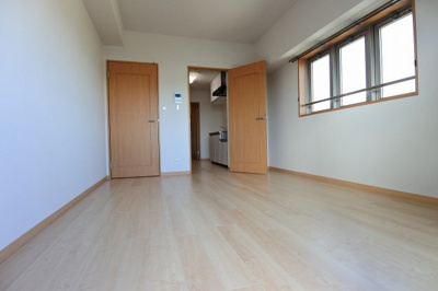 【居間・リビング】 | ＥＳレジデンス