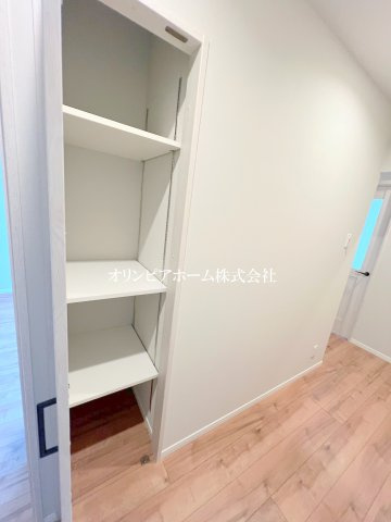 ゾンネンハイム北砂　2階　角　部屋　リ　ノベーション済　の収納