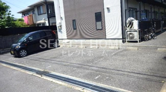 【駐車場】 | 駐車場があるので、車を買う予定の方も安心です