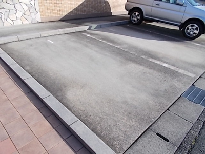 【駐車場】 | ライヒフロイデ