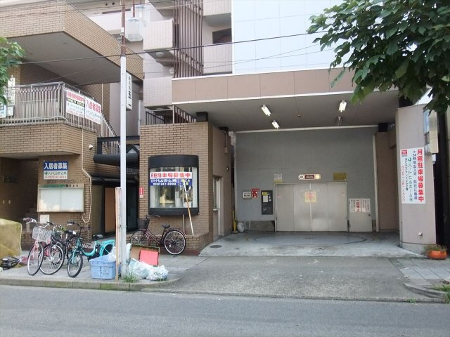 リアライズ栄｜名古屋市の賃貸ならMy賃貸の駐車場|第13オーシャンビル