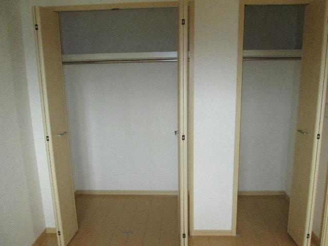 ウエスト　グリーンの収納