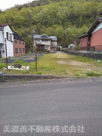 ４９８９９　岐阜市石谷土地の外観