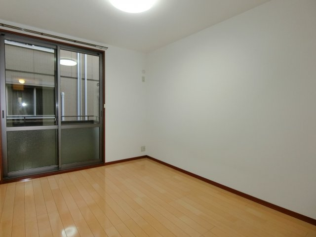 メゾン・ド・プラス　の洋室