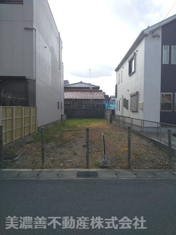 ５０５６７　岐阜市松風町土地の外観