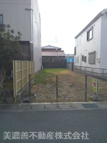 ５０５６７　岐阜市松風町土地の外観