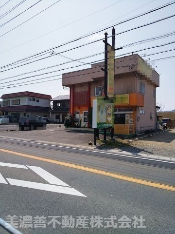 ２１８５２　関市東田原事業用の外観