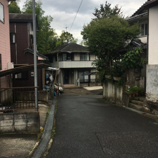 【前面道路含む現地写真】