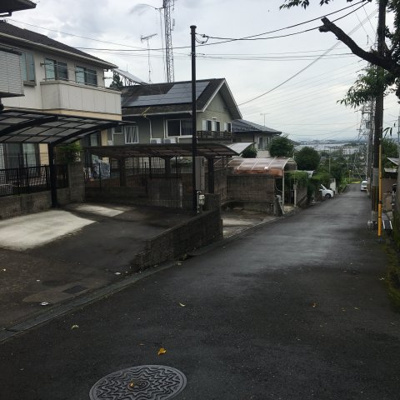 【前面道路含む現地写真】 | 大津市衣川2丁目　中古戸建