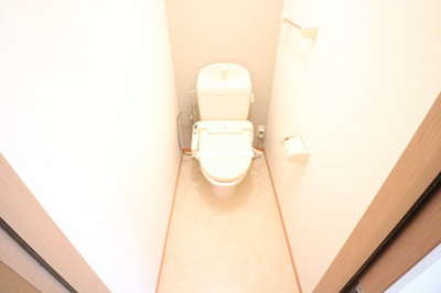 【トイレ】 | グランシャリオB(堀之内町)
