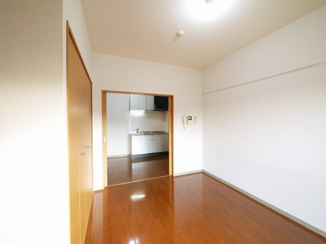 ドゥジェームならの洋室|個人の部屋や寝室として使える洋室です