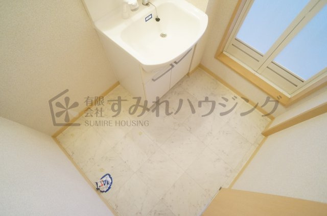 グリーンハイム伊丹の洗面所