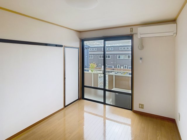 セジュール塩野Bの洋室|使い勝手のいい洋室です