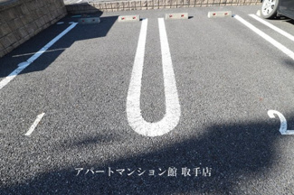 【駐車場】