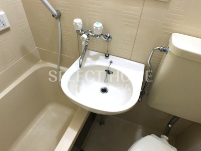 【洗面所】 | コーポラス山田 | スペースが確保できる洗面所です