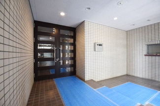 【エントランス】 | エントランスホール　オートロック完備