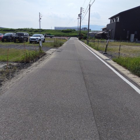 ５１８０８　本巣市温井土地の前面道路含む現地写真|北側道路